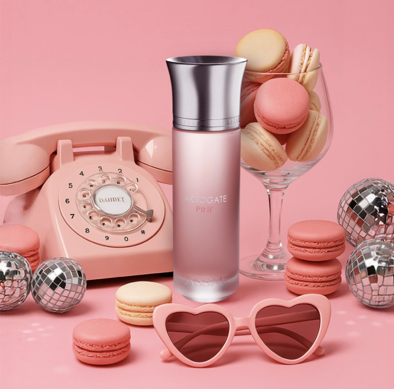 عطر أروجيت بينك للنساء Eau De Parfum للنساء من ماركة Assaf، يتميز بتركيبة عطرية متوازنة تناسب جميع المناسبات وتدوم طوال اليوم.